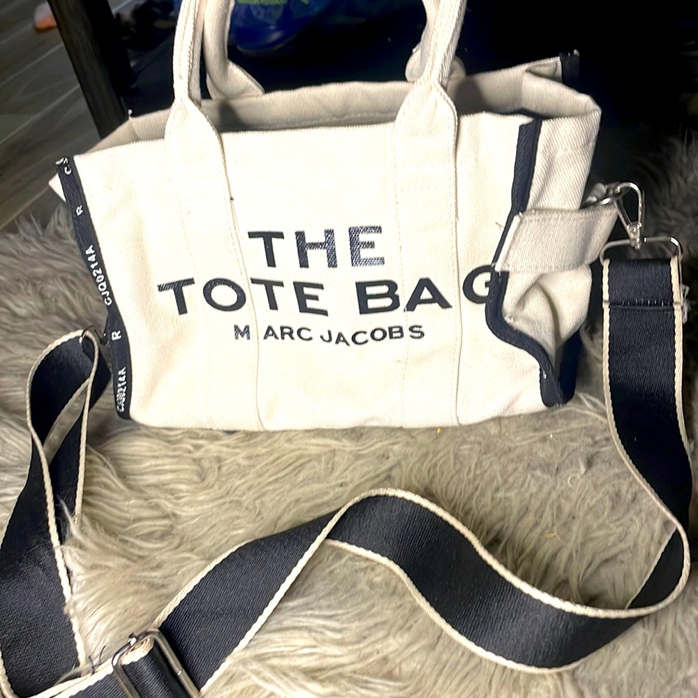 The Tote Bag Canvas